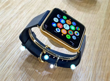 Apple Watch придется заряжать каждый день