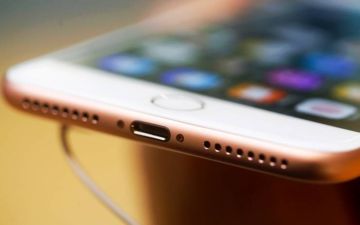 Программа бесплатного ремонта iPhone 7 и 7 Plus больше не действует